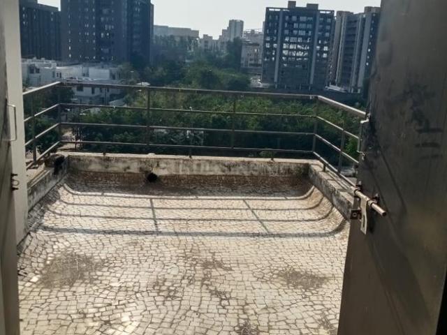 3 BHK Penthouse in Bhayli for resale Vadodara. The reference number is 20114199