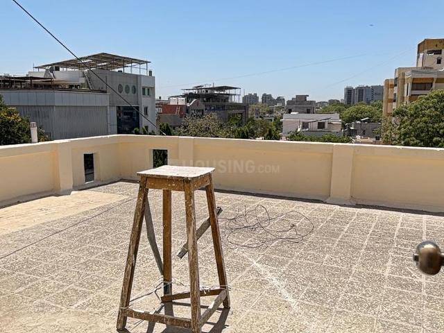 3 BHK Penthouse in Navrangpura for rent Ahmedabad. The reference number is 20031009