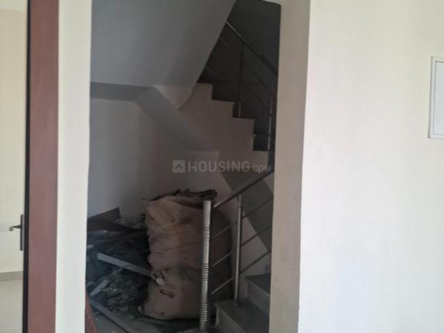 3 BHK Penthouse in Sector 107 for rent Noida. The reference number is 20200401