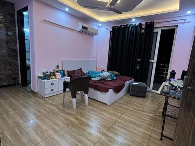 3 BHK Studio in Sector 52 for rent Gurgaon. The reference number is 21288592