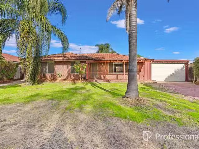 3 Blackadder Road, Swan View, WA 6056