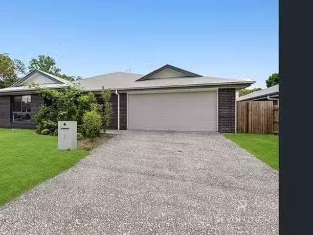 3 Booth Street, Redbank, QLD 4301