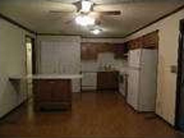 3 br Apartment at 5022 Shady Grove Ln in, Adamsville, AL
