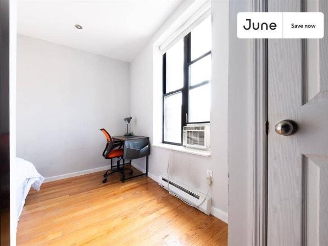 3 BR in New York City