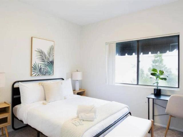 3 BR in Los Angeles