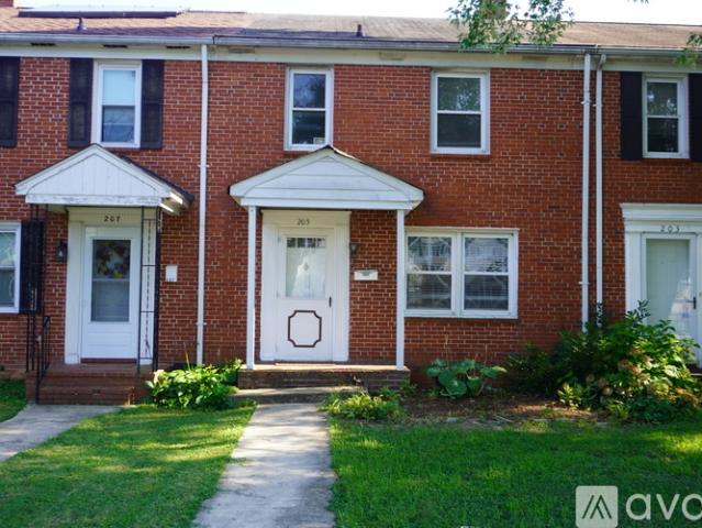 3 BR, 1.3 BA Apartment 205 Burke Ave, Unit 205, Towson, MD 21286