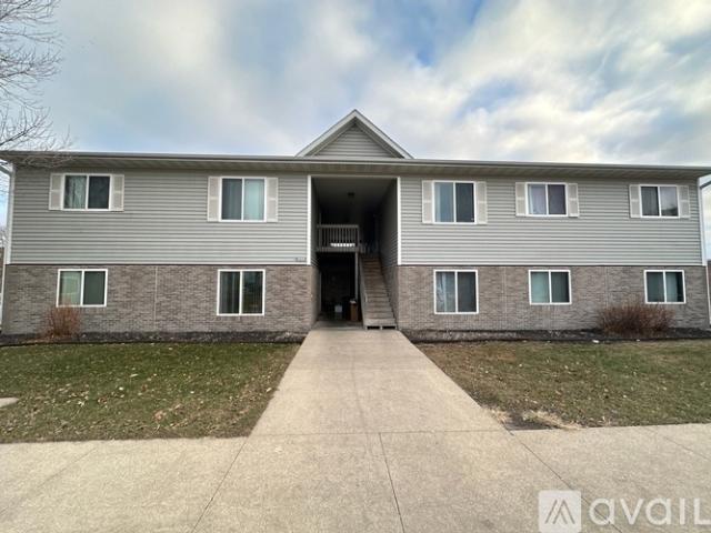 3 BR, 1.5 BA Apartment 100 12 Th St SW, Unit 3, Spencer, IA 51301