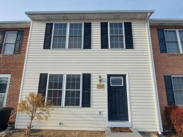 3 BR, 1.5 BA Apartment 102 Kadies Lane, Edinburg, VA 22824