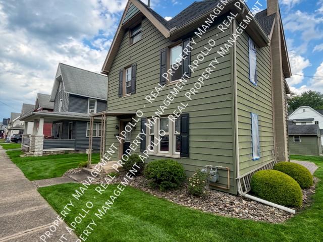3 BR, 1.5 BA Apartment 1032 Dewey Ave, Williamsport, PA 17701