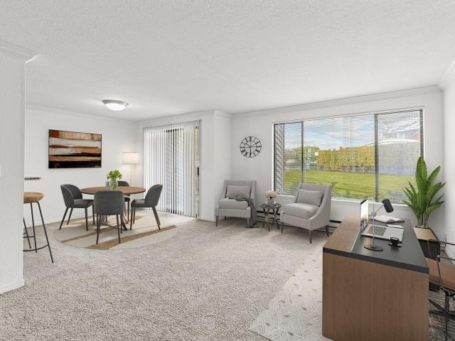 3 BR, 1.5 BA Apartment 11330 Northeast 36th Place Unit E122, Bellevue, WA 98004