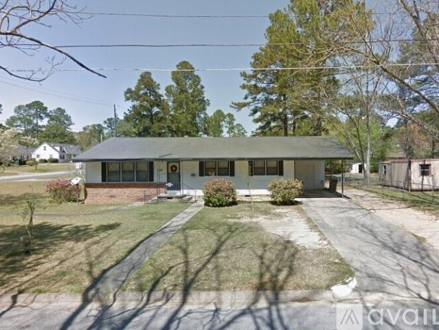 3 BR, 1.5 BA Apartment 1208 Tacoma St, Dothan, AL 36303