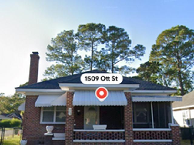 3 BR, 1.5 BA Apartment 1509 Ott St, Savannah, GA 31401