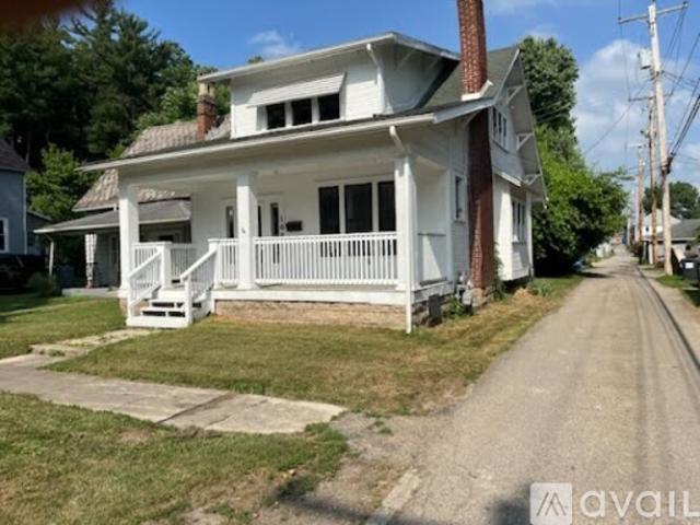 3 BR, 1.5 BA Apartment 168 Fountain Street, Logan, OH 43138