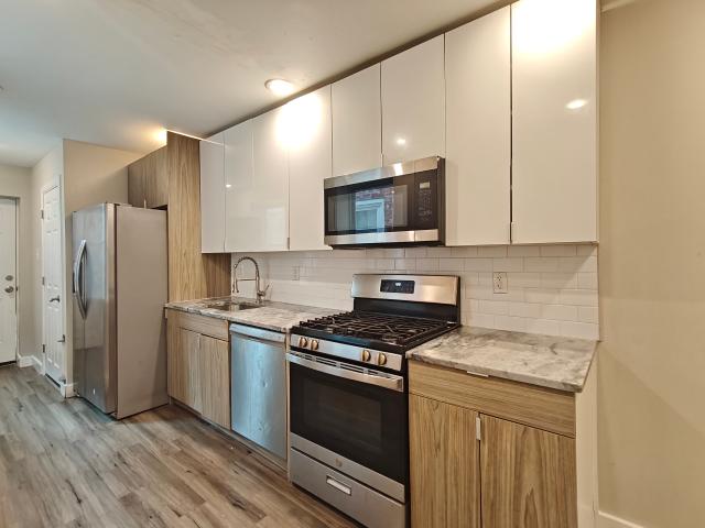 3 BR, 1.5 BA Apartment 1922 N Marshall St, Philadelphia, PA 19122