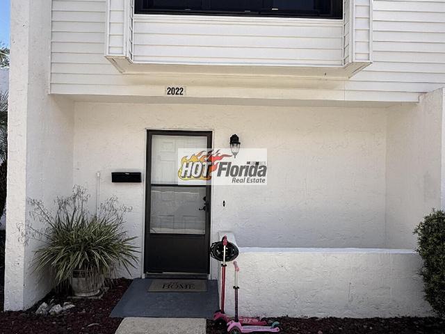3 BR, 1.5 BA Apartment 2022 Lakeview Dr, Sebring, FL 33870
