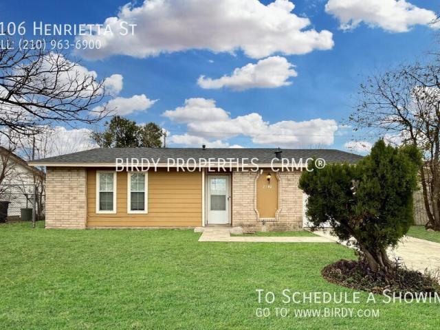 3 BR, 1.5 BA Apartment 2106 Henrietta St, San Antonio, TX 78224