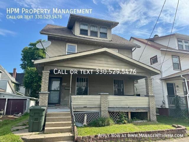 3 BR, 1.5 BA Apartment 2233 10th St SW, Canton, OH 44706