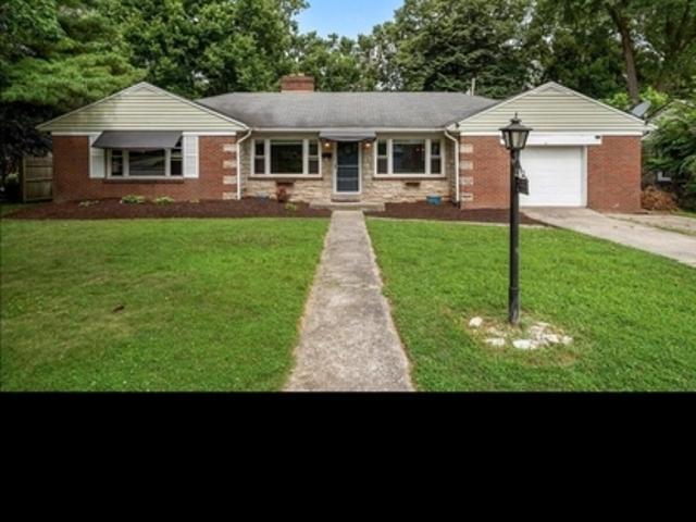 3 BR, 1.5 BA Apartment 2333 Southview Drive, Lexington, KY 40503
