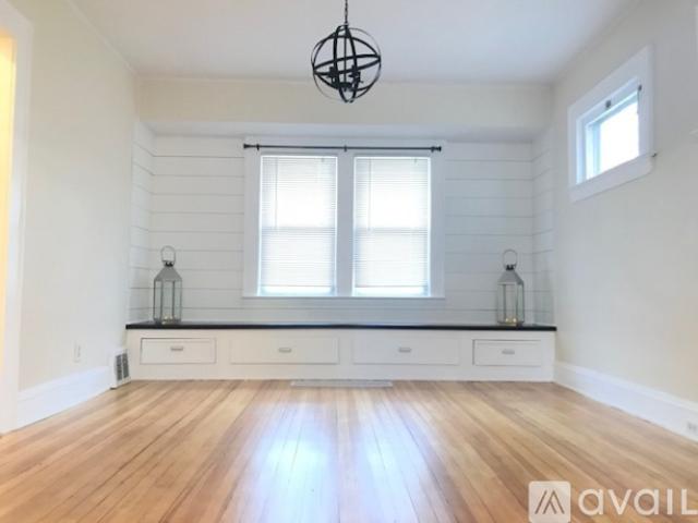 3 BR, 1.5 BA Apartment 3005 Colburn Ave, Cleveland, OH 44109