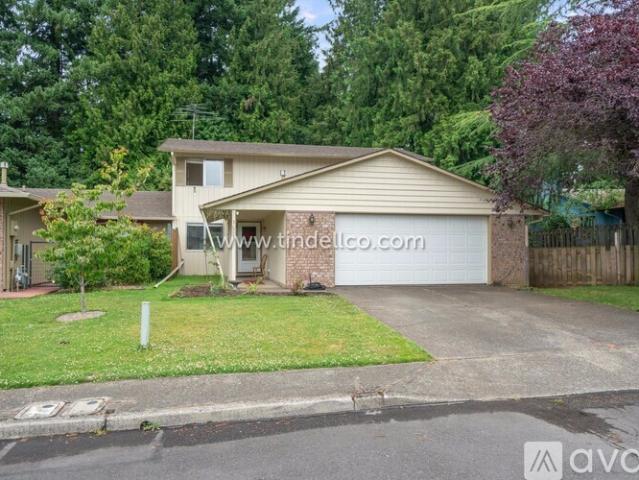 3 BR, 1.5 BA Apartment 3008 Southwest 16th Circle, Gresham, OR 97080
