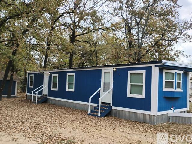 3 BR, 1.5 BA Apartment 300 Royal Way, Tool, TX 75143