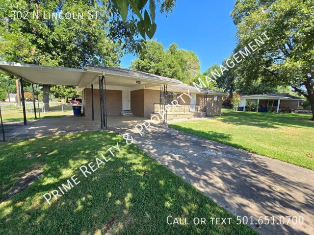 3 BR, 1.5 BA Apartment 302 N Lincoln ST, Cabot, AR 72023