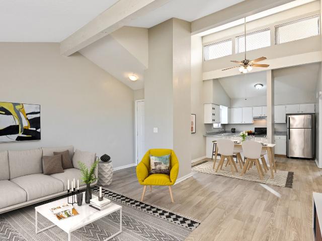 3 BR, 1.5 BA Apartment 3100 Quail Creek Drive Unit 15817, Independence, MO 64055