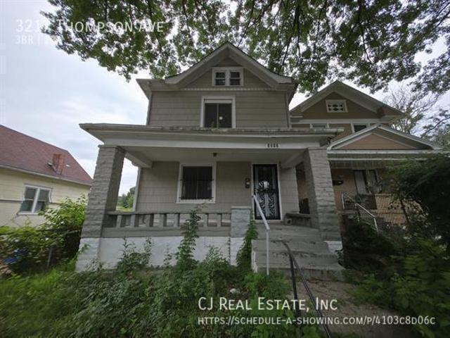3 BR, 1.5 BA Apartment 3217 Thompson Ave, Kansas City, MO 64124