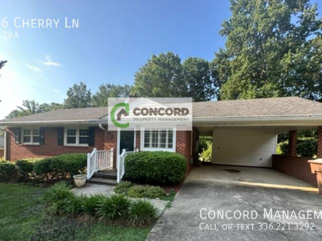 3 BR, 1.5 BA Apartment 3546 Cherry Ln, Greensboro, NC 27405