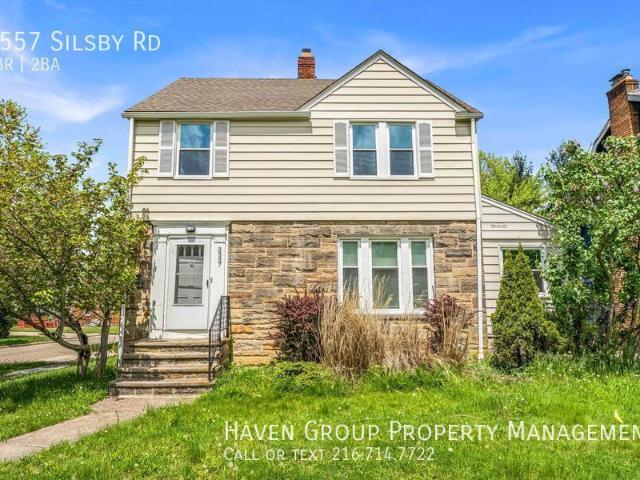 3 BR, 1.5 BA Apartment 3557 Silsby Rd, University Hts, OH 44118