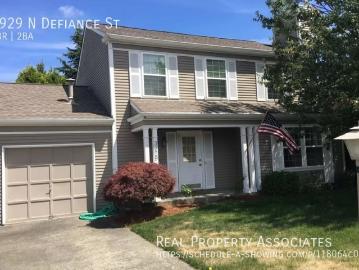 3 BR, 1.5 BA Apartment 3929 N Defiance St, Tacoma, WA 98407