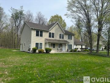 3 BR, 1.5 BA Apartment 409 Kings Highway, Unit 409, Warwick, NY 10990