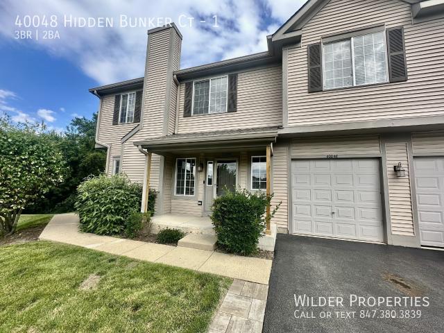 3 BR, 1.5 BA Apartment 40048 Hidden Bunker Ct, Antioch, IL 60002