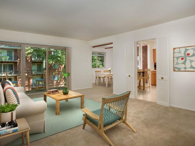 3 BR, 1.5 BA Apartment 4110 Suitland Rd Unit 054108 202, Suitland, MD 20746