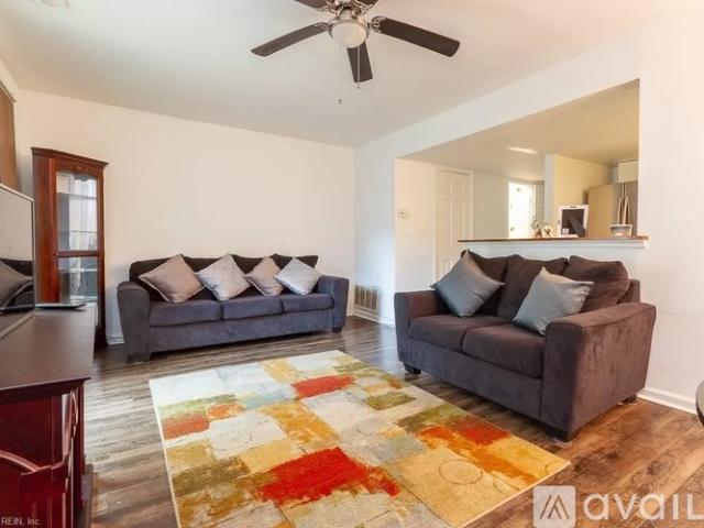 3 BR, 1.5 BA Apartment 412 Hustings Lane, Newport News, VA 23608
