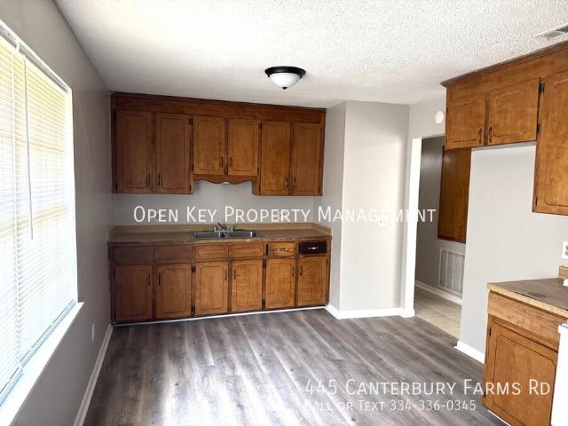 3 BR, 1.5 BA Apartment 445 Canterbury Farms Rd, Midland City, AL 36350