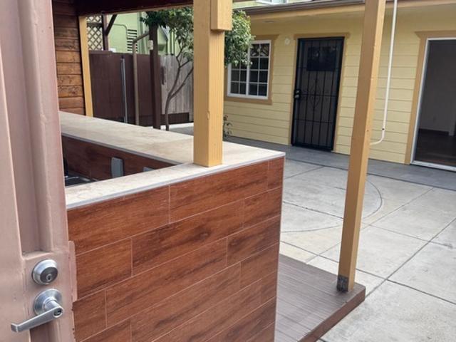 3 BR, 1.5 BA Apartment 4659 34th St, San Diego, CA 92116