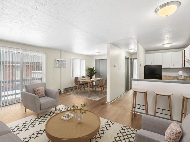 3 BR, 1.5 BA Apartment 4761 Walford Road Unit 4779 020, Cleveland, OH 44128