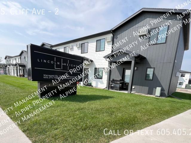 3 BR, 1.5 BA Apartment 515 S. Cliff Ave, Harrisburg, SD 57032