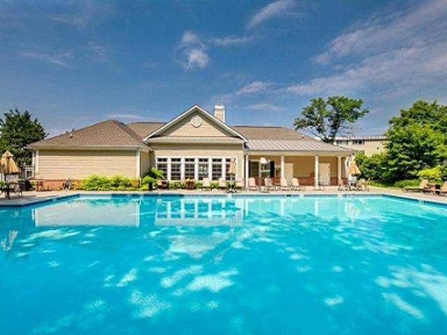 3 BR, 1.5 BA Apartment 53 Bayberry Road Unit 17, Parkville, MD 21234