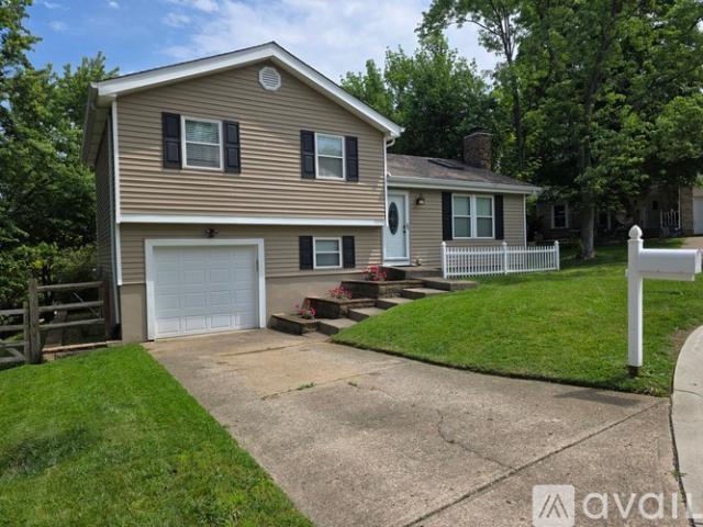 3 BR, 1.5 BA Apartment 5572 Creekwood Circle, Beckett Ridge, OH 45069