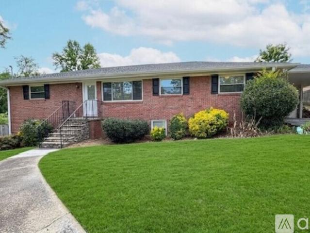 3 BR, 1.5 BA Apartment 552 Sybil Lane Southeast, Marietta, GA 30067