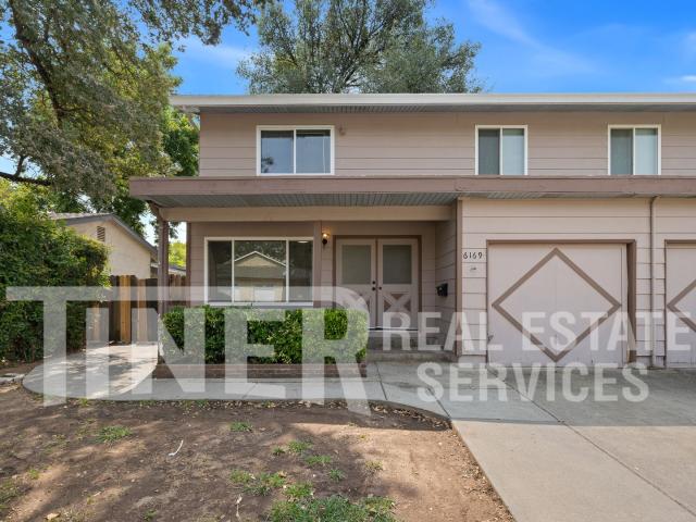 3 BR, 1.5 BA Apartment 6169 Oakgreen Circle, Carmichael, CA 95608