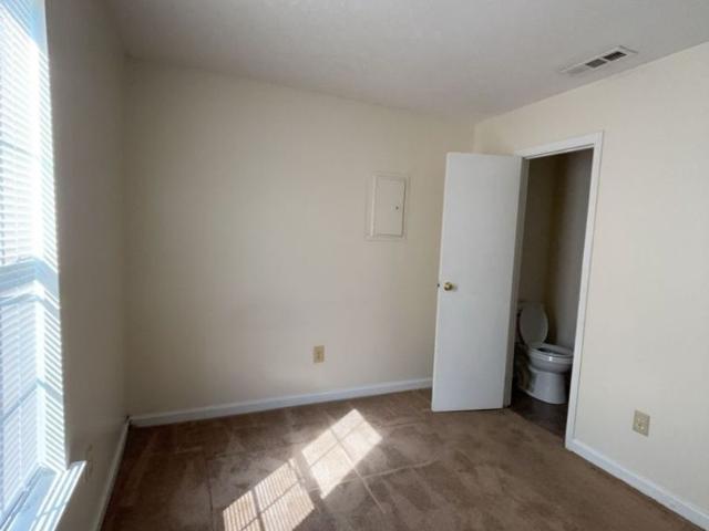 3 BR, 1.5 BA Apartment 73 Dogwood Pointe Dr, Mcminnville, TN 37110