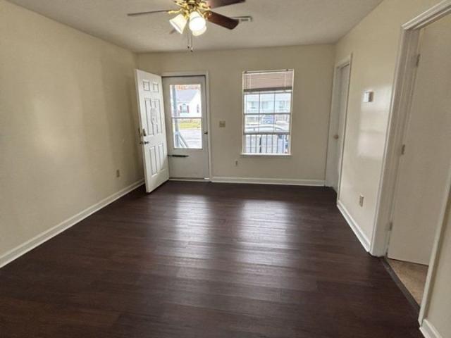 3 BR, 1.5 BA Apartment 73 Dogwood Pointe Drive Unit 73 Dogwood Pointe Drive Unit 1, McMinnville, TN 37110
