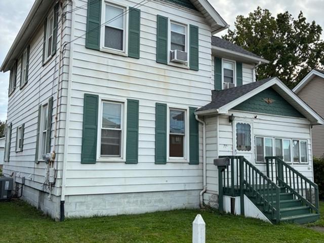 3 BR, 1.5 BA Apartment 77 E Liberty St, Unit Lower, Girard, OH 44420