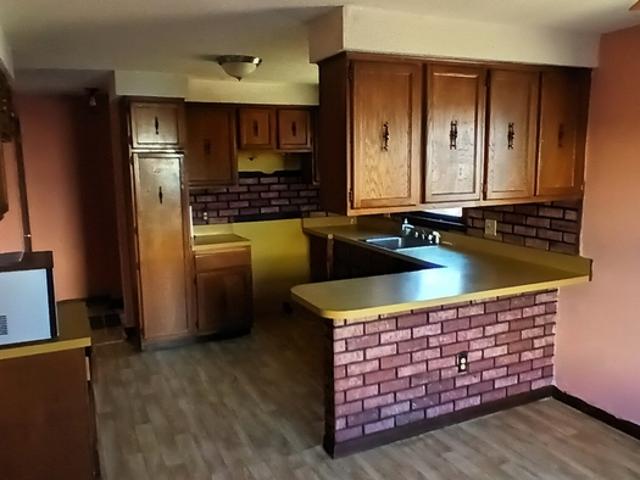 3 BR, 1.5 BA Apartment 9 Echo Ln, Unit 9, East Hartford, CT 06118