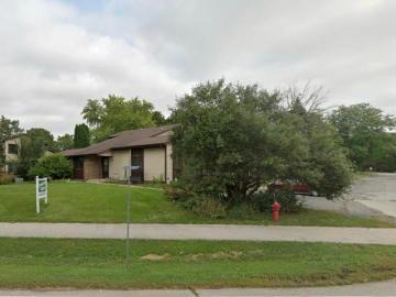3 BR, 1.5 BA Apartment N85 W14088 Fond du Lac Avenue Unit 14112, Menomonee Falls, WI 53051