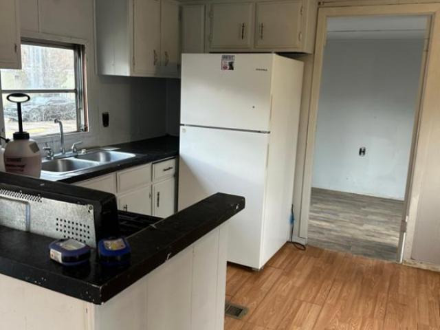 3 Br, 1 bath, Single Family 951 N Auburn Ave