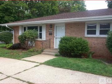 3 BR, 1 BA Apartment Moore Street, Unit 1405, Beloit, WI 53511
